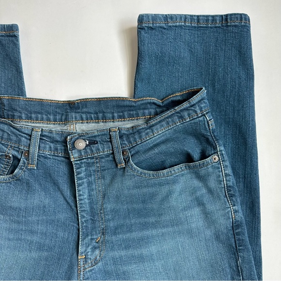 Levi’s Men’s 541 Athletic Taper Fit Jeans 34x30 - Picture 6 of 13